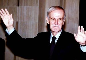 نبش قبر «حافظ اسد» در سوریه+ فیلم