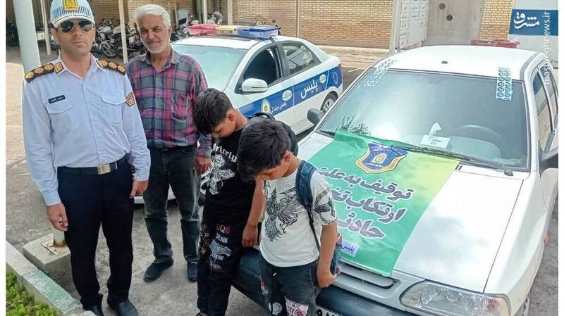 کودکی که با پراید به کودک دیگر زد +عکس و فیلم