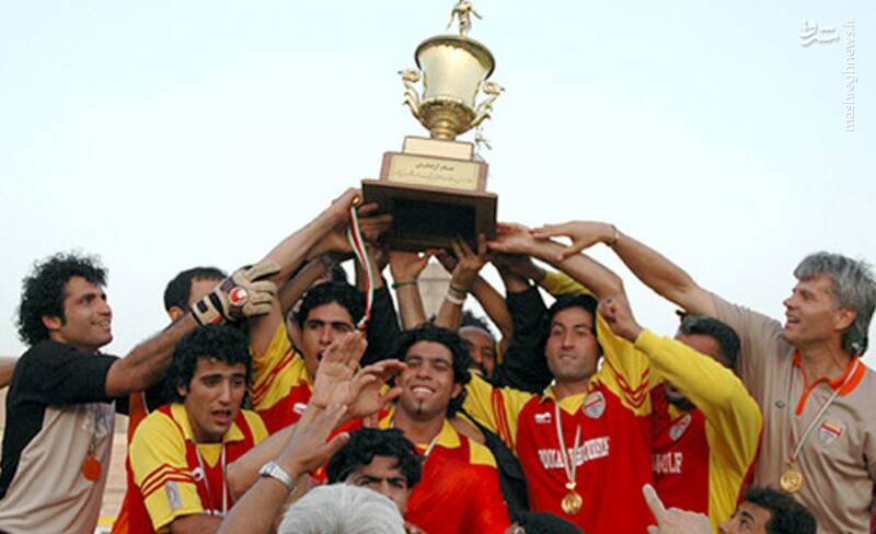 تراکتور هم قهرمان زودهنگام می شود؟/ ناکامی اسکوچیچ در شکستن رکورد یحیی و فرهاد