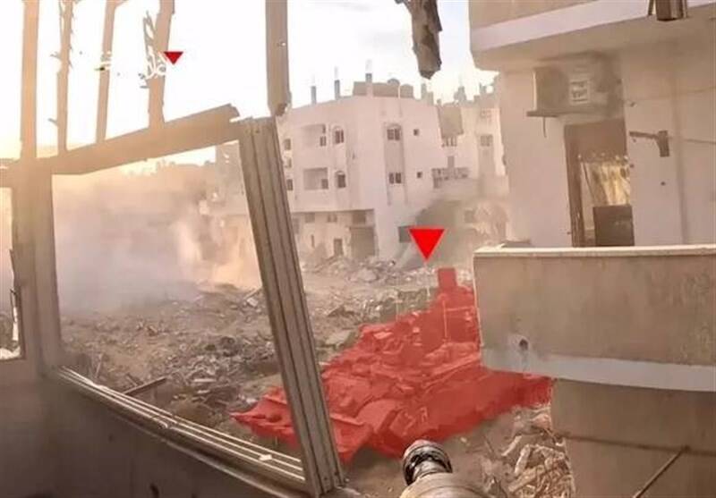 حمله انصارالله یمن و سقوط جنگنده ناو ترومن در دریای سرخ/ درخواست یک مقام صهیونیست برای تظاهرات گسترده علیه دولت نتانیاهو/ اختلاف مقامات سیاسی و نظامی رژیم در رابطه با جنگ غزه