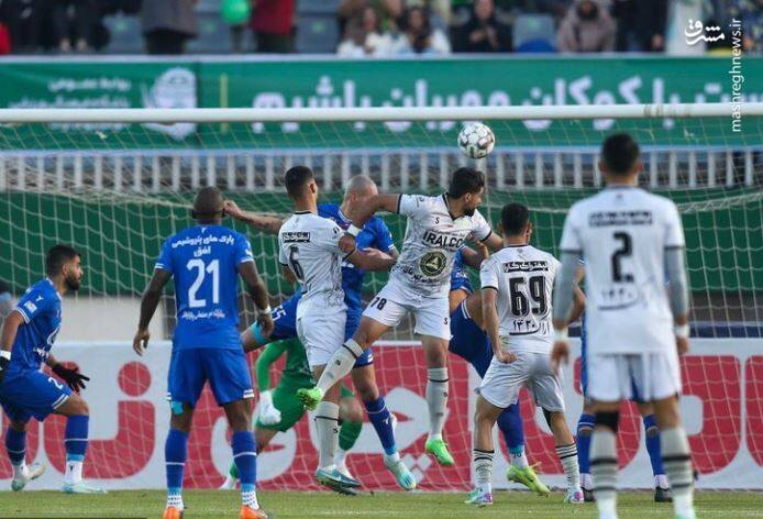 استقلال خوب شده ولی هنوز ایراد دارد/ گفته بودم بوژوویچ به درد این تیم نمیخورد