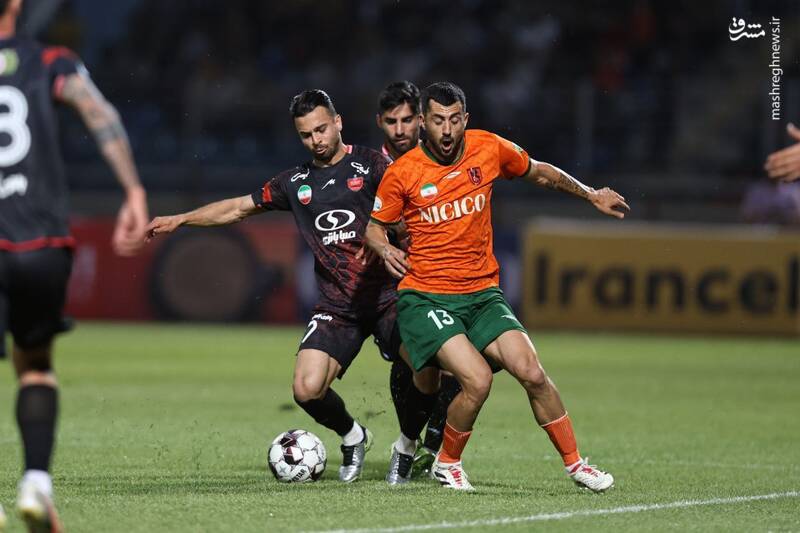 آتش بازی پرسپولیس در یک نیمه/ سرخ پوشان امیدوار ماند +عکس