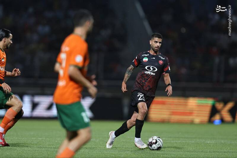 آتش بازی پرسپولیس در یک نیمه/ سرخ پوشان امیدوار ماند +عکس