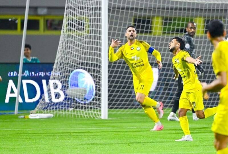 بازي،اتحاد،گل،تيم،دروازه،دبا،دقيقه،قدوس