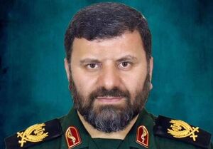 فیلم/ حضور پدر شهید موسوی در محل شهادت پسرش