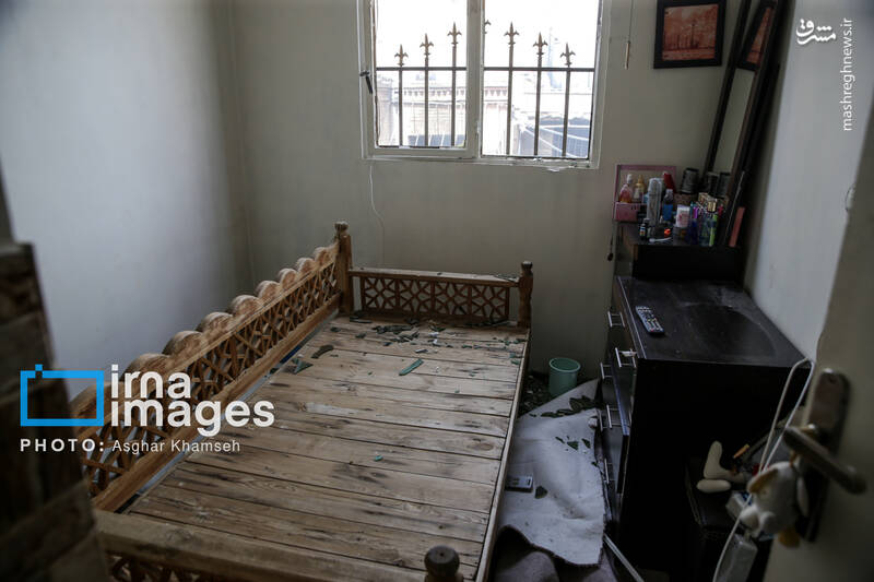 عکس/ آتش سوزی انبار لوازم یدکی موتورسیکلت