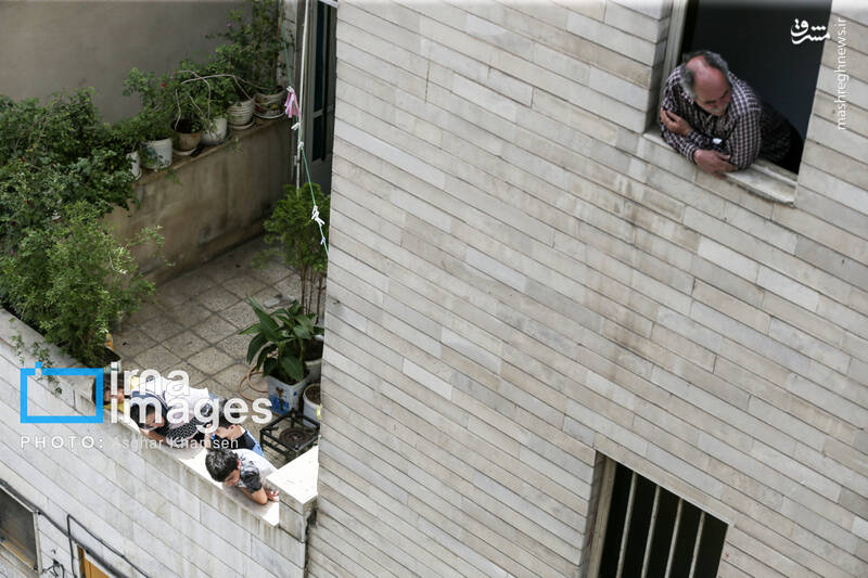 عکس/ آتش سوزی انبار لوازم یدکی موتورسیکلت