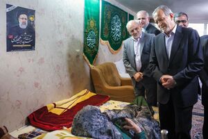 توصیه مادر شهید رئیسی به رئیس جمهور