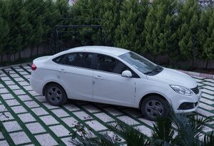 جک J4؛ سدان اقتصادی موفق کرمان موتور با ترکیبی از کیفیت، راحتی و ایمنی