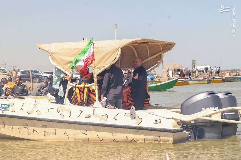 قایق سواری قالیباف در جزیره آشوراده