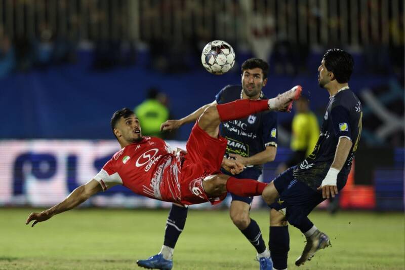 عليپور،گلي،تعويض،پرسپوليس،تصميم،زمين
