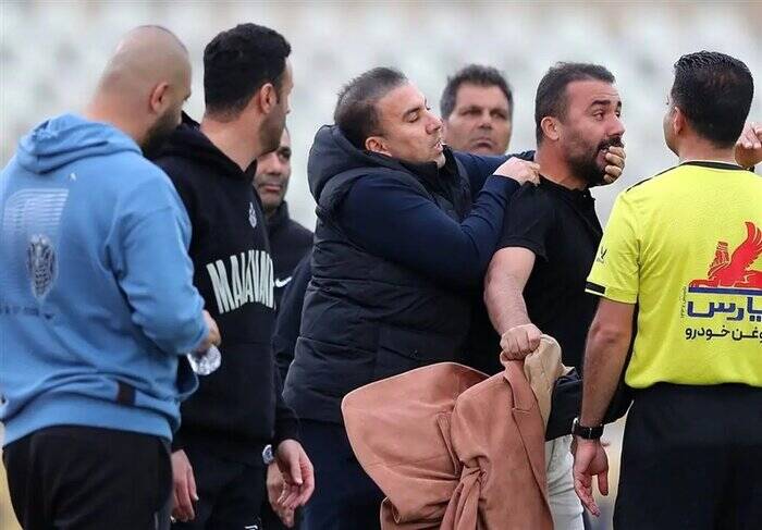 ادامه مماشات با خاطیان فوتبال؛ جولان بیاخلاقها روی سکوها