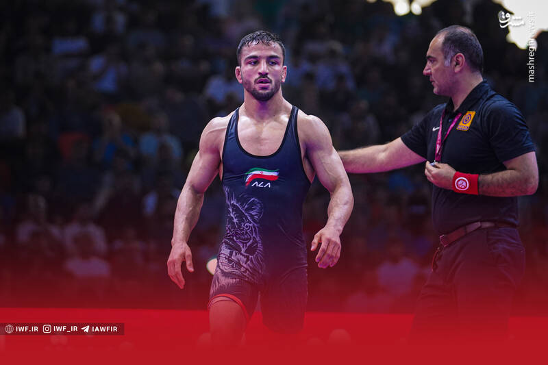 عکس/ چهل و پنجمین دوره رقابت های بین المللی کشتی آزاد جام تختی