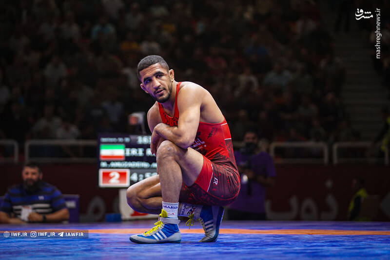 عکس/ چهل و پنجمین دوره رقابت های بین المللی کشتی آزاد جام تختی