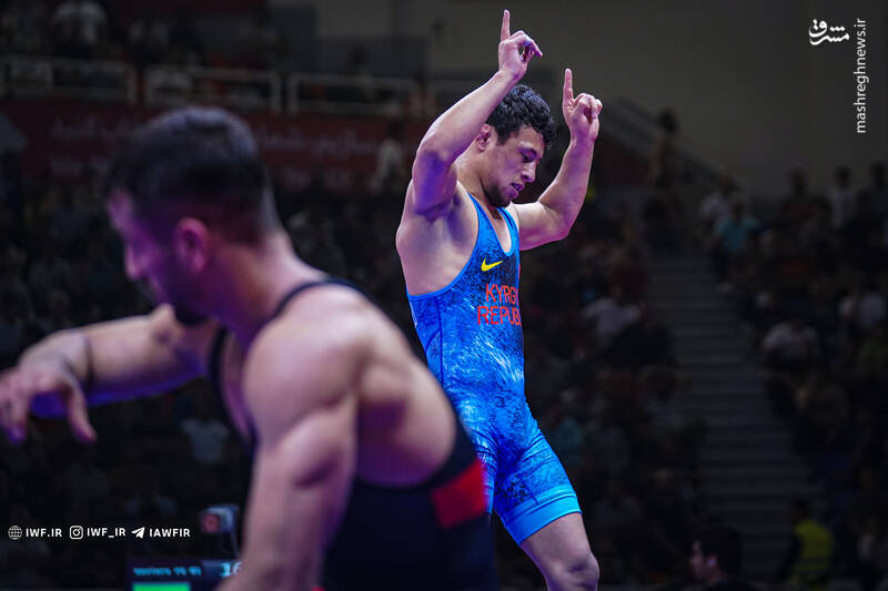 عکس/ چهل و پنجمین دوره رقابت های بین المللی کشتی آزاد جام تختی