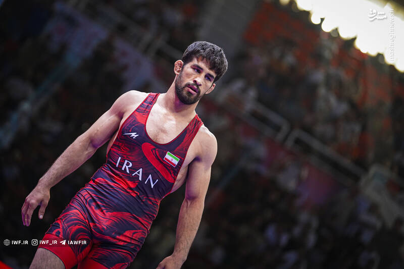 عکس/ چهل و پنجمین دوره رقابت های بین المللی کشتی آزاد جام تختی