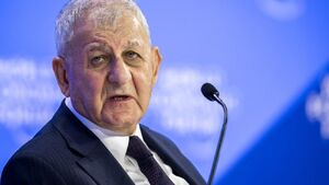 رئیس‌جمهور عراق: روابط خوبی با ایران و آمریکا داریم