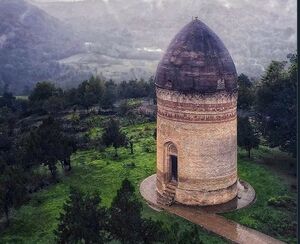 تصویری حیرت انگیز از برج لاجیم در سوادکوه
