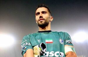 عکس زیرخاکی و خاص از حسینی؛ کاپیتانی که شاگرد همبازیانش شد!