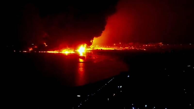 ۲۷۲۰ شهید و ۷۵۱۳ زخمی؛ آمار جدید کشتهشدگان غزه/ ژنرال صهیونیست: نتانیاهو اسرائیل را به جنگ بیپایان کشاند!/ ۸۰ درصد نظام سلامت غزه نابود شد؛ جهان چه زمانی بیدار میشود؟