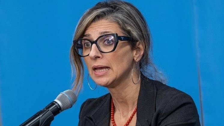 قانون باید حقیقت را بگوید، نه اینکه از قدرت محافظت کند