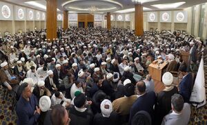 عکس/ استقبال ویژه اساتید و طلا حوزه علمیه نجف از آیت‌الله جوادی آملی