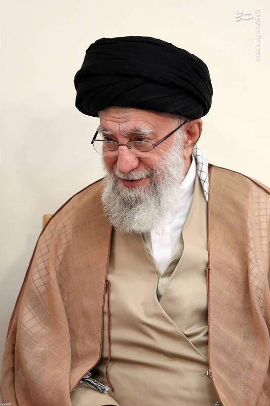 عکس/ دیدار دستاندرکاران کنگره شهدای امدادگر با رهبر انقلاب