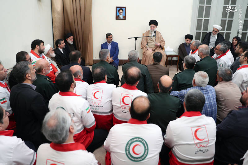 عکس/ دیدار دستاندرکاران کنگره شهدای امدادگر با رهبر انقلاب