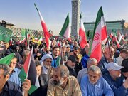 ادای احترام ملت به شهدای خدمت در میدان امام حسین (ع)/ سرلشکر سلامی: شهید رئیسی برای اعتلا و سربلندی ایران اسلامی کوشید +عکس و فیلم