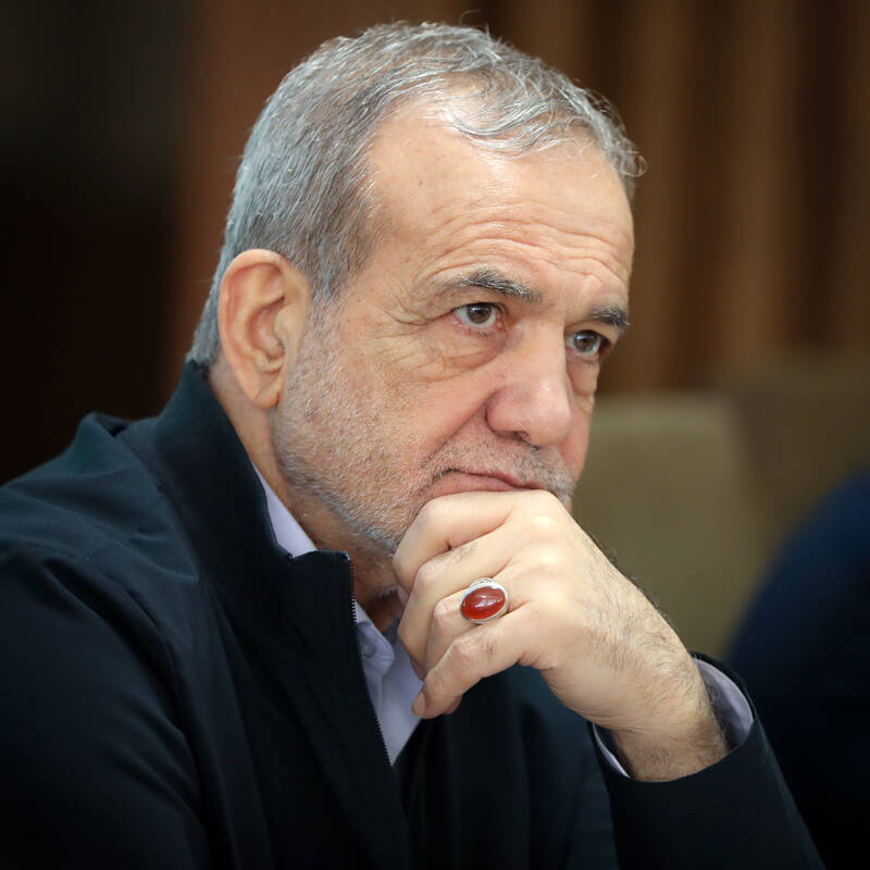 عکس/ نشست برج فناوری اکوسیستم واکسن