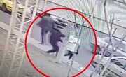 سرقت وحشیانه موبایل از دختر جوان در اسلامشهر