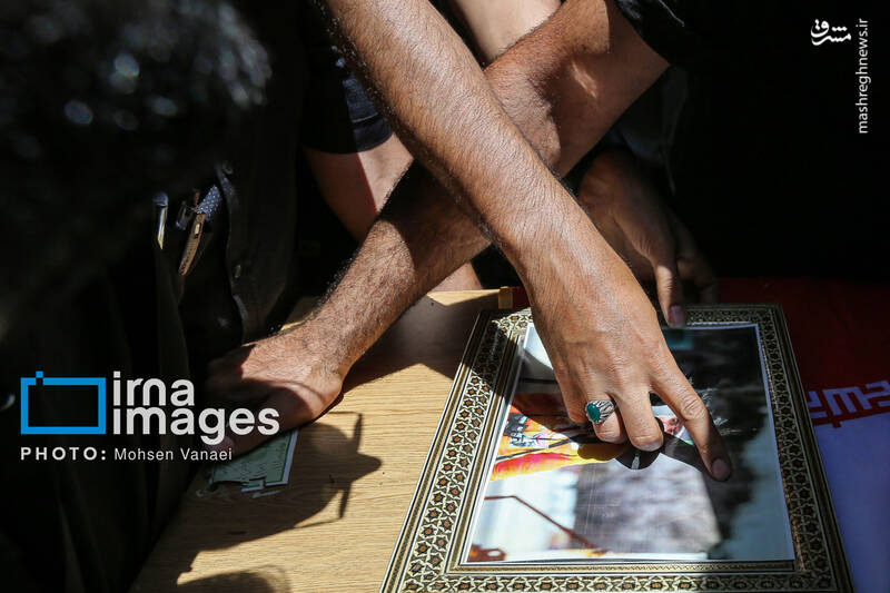 تشییع پیکر خبرنگار حمید درجاتی