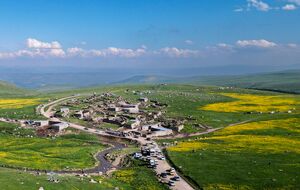 طبیعت بهاری دامنه کوه سبلان