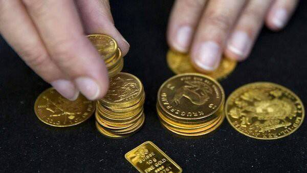 طلا،بازار،اقتصادي،افت،سكه،ارز،نرخ،كاهش،طلاي،قيمت،ايران،حباب