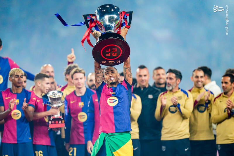 عکس/ جشن قهرمانی بارسلونا در لالیگا