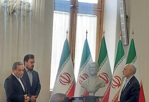 رونمایی از سردیس شهید امیرعبداللهیان