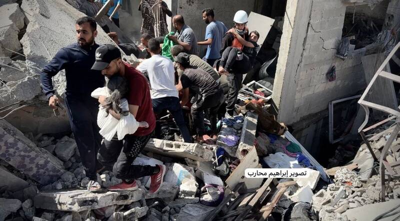 کشتار بیوقفه در غزه؛ ۸۲ شهید و ۲۶۲ زخمی در ۲۴ ساعت گذشته/ بحران در ارتش رژیم صهیونیستی: فرار گسترده از خدمت و کاهش نیروهای ذخیره/ اعتراف مقامات صهیونیست: سیاستهای تلآویو نزدیک به "جنایت جنگی" است