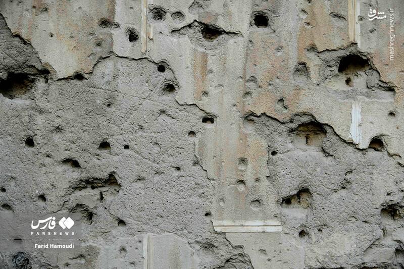 عکس/ گلولههایی که هنوز جایشان روی دیوارهاست