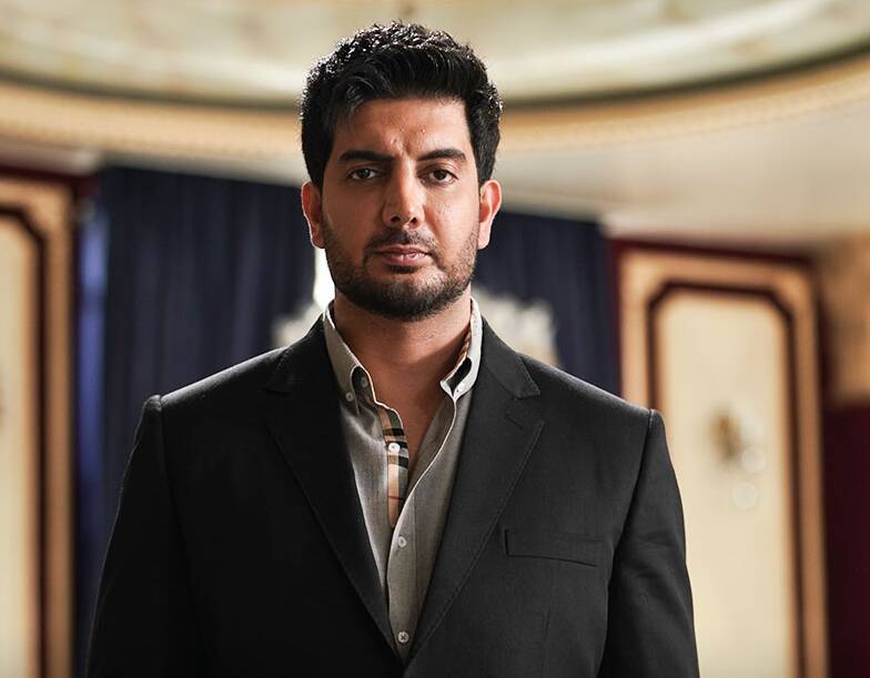 کوچ مجریان مشهور به نمایش خانگی/ رقابت ژوله، رشیدپور، مدیری و رامبد+ جدول