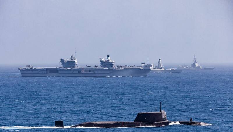 آزمایشی سخت پیشروی ناوگروه انگلیسی