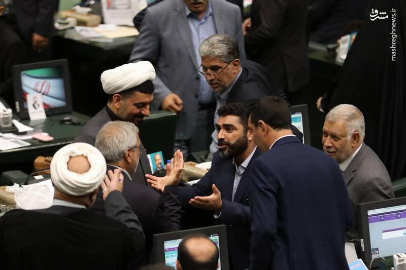 جزئیات انتخابات هیئت رئیسه مجلس/ قالیباف با رای قاطع نمایندگان "رئیس مجلس" ماند/ نیکزاد و حاجیبابایی نواب رئیس مجلس ماندند+ عکس و فیلم