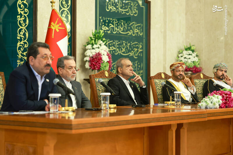 نشست مشترک فعالان اقتصادی ایران و عمان