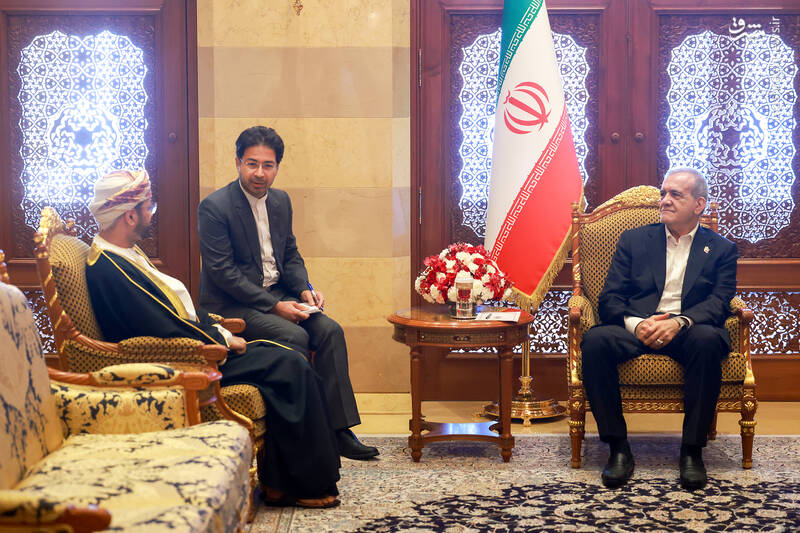 دیدار وزیر خارجه عمان با رئیس جمهور