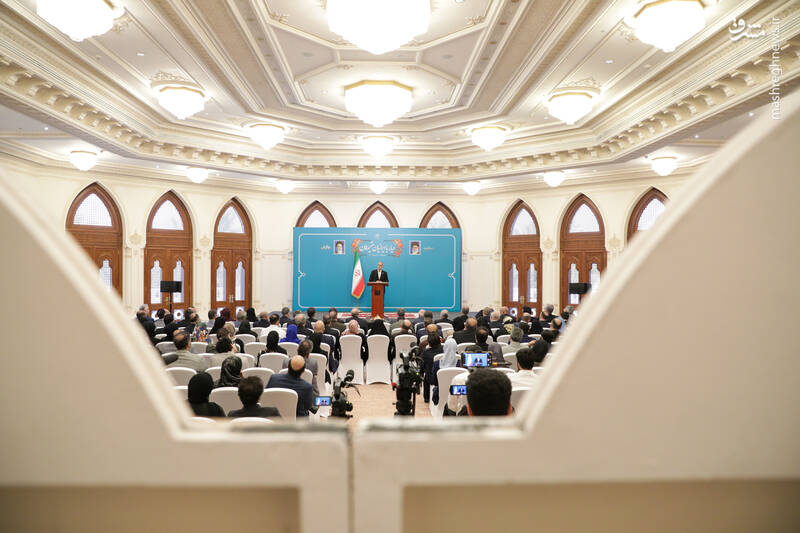 دیدار رئیس جمهور با ایرانیان مقیم عمان