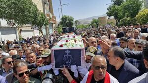 احسان باقری