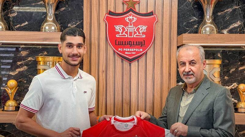 پرسپولیس با سه بازیکن قرارداد امضا کرد