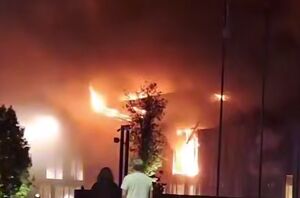 فیلم/ ۴ مجروح در آتش‌سوزی مهیب در زمین تمرینی فیورنتینا