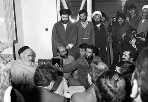 امام خمینی برای ما فراتر از یک رهبر بود