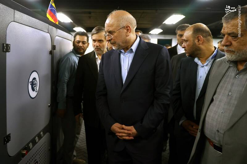 بازدید از نمایشگاه دستاوردهای فن‌آوری ایران در کاراکاس