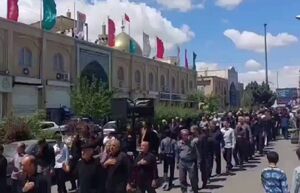 فیلم/ دسته عزاداری حسینیه اعظم زنجان به مناسبت رحلت امام خمینی(ره)